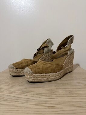 Zara Tan Woven Espadrille Wedge Sandals with Ankle Wrap